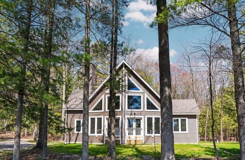 Traverse City Apartment | Whispering Pines Cottage on Bass Lake