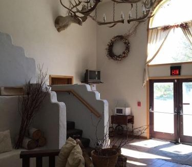 Sturgeon Bay Hotel | White Birch Inn