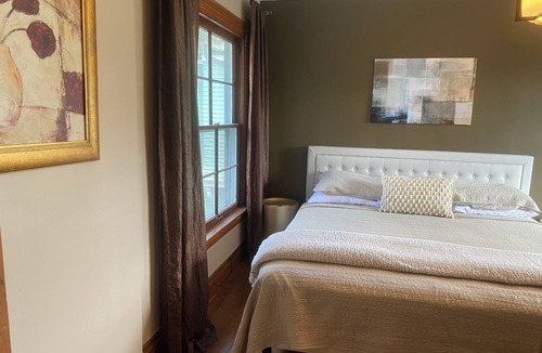 Athens House | Whole Hours. 1/2 mile walk to Court St and a short walk to the OU campus.