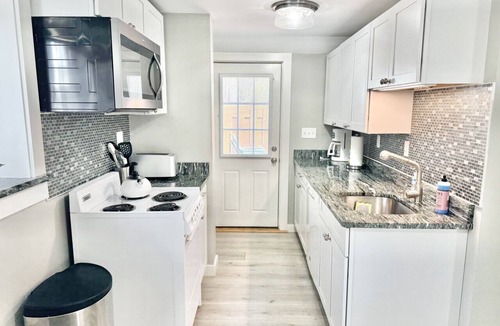Hulls Cove House | Wildwood Cottage at Gallagher`s Travels