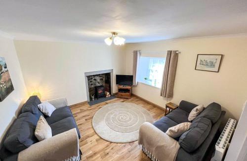 Abernethy House | Willesdene Cottage
