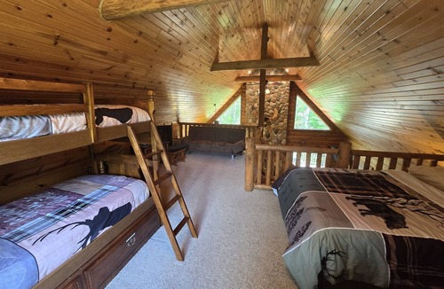 Oneida County Cabin | Willow Lake Log Cabin with Deck, Wi-Fi, Washer & Dryer, Fireplace and Dock