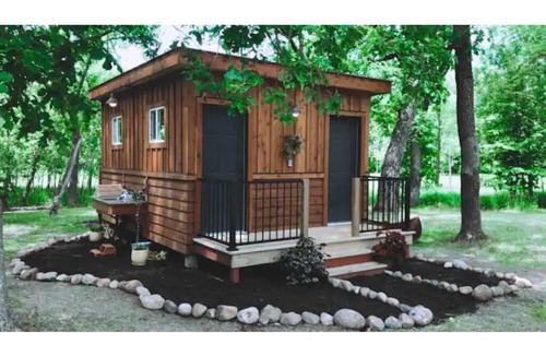 Battle Lake RV Rental | Willow Tent at The Grove Glamping