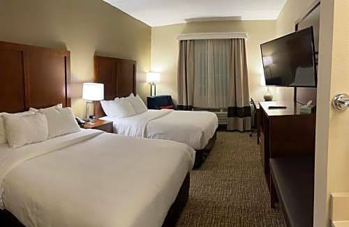 Willock Hotel | Wingate by Wyndham West Mifflin