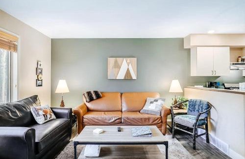 Thompsonville House | Wintergreen Condo, Unit 540