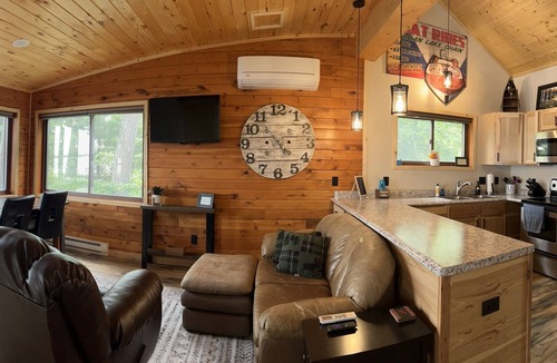 Hackensack Cabin | Woman Lake Cabin! 30 Feet From the Water!