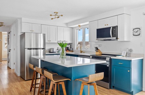 Biddeford Pool House | Wonderland on the Water with Exclusive Beach Access
