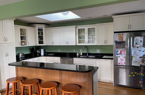Athens House | Wooded Scenic & Modern Home Near Campus