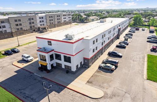 Greenwich Hotel | Woodland Inn and Suites Extended Stay