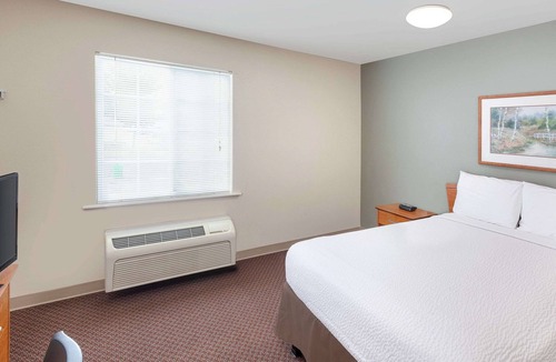 Sioux Falls Hotel | WoodSpring Suites Sioux Falls