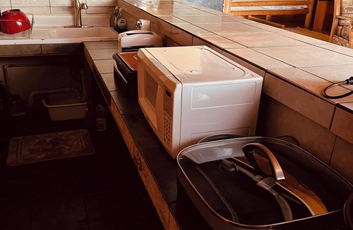 Irons RV Rental | Woodsy fun 3 queen bed rental with AC , firepit NW recreational sports in Irons