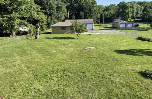 South Kansas City House | World Cup - Hot Tub, Bar, Gym- 15 Min to Arrowhead