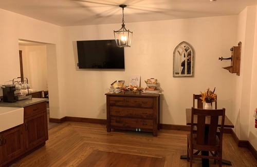 Berlin Apartment | Wurthmann House Unit #2Your Home Away From Home