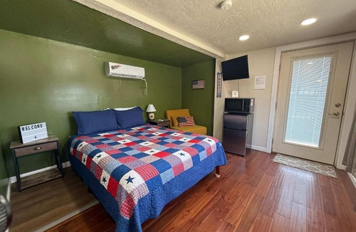Medicine Park House | WW Military Tribute Tiny House ADA Suite