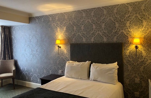 Worcester Hotel | Ye Olde Talbot Worcester by Greene King Inns