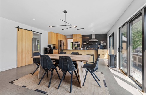 York House | York Retreat/Forest Views, Guest House & BBQ