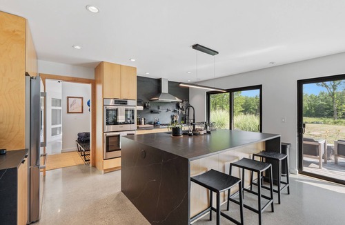 York House | York Retreat/Forest Views, Guest House & BBQ