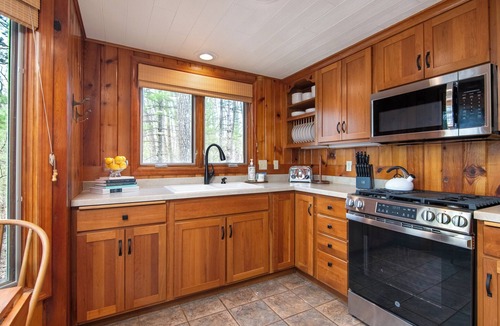 Luck Cabin | You Bring the Romance — We’ll Handle the Rest