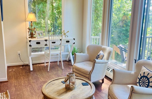 Harbor Springs House | Your Harbor Springs Beach Front Vacation Awaits! Weekly discounts available.