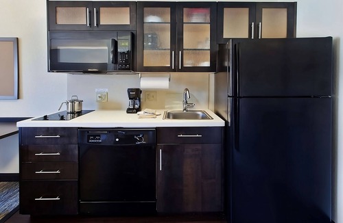 Southfield Hotel | Your Home Away From Home! 2 Convenient Rooms w/Living Room Where You Can Relax