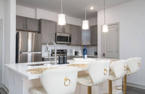 Whitestown Apartment | Your Lovely 2BD Whitestown