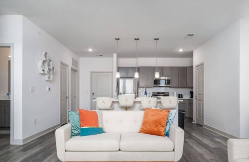 Whitestown Apartment | Your Lovely 2BD Whitestown