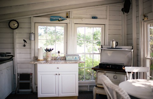 Mac Mahan Cottage | Your own private island! Rustic and close to Nature.