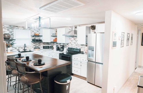 Tulsa House | Zion Retreat 3BR Near Downtown & Black Wall Street
