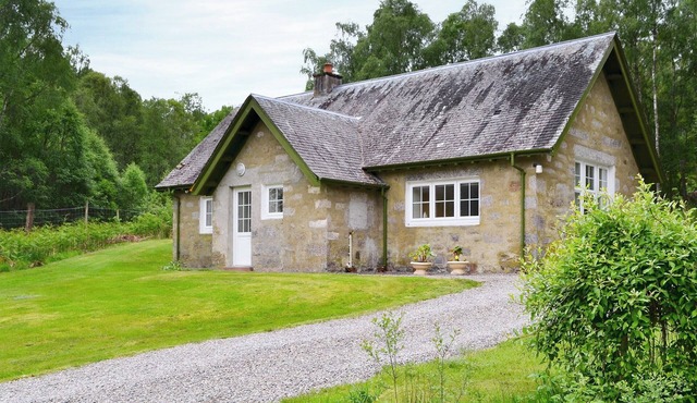 1 bedroom accommodation in Ceannacroc