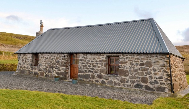 1 bedroom accommodation in Clachan, Staffin