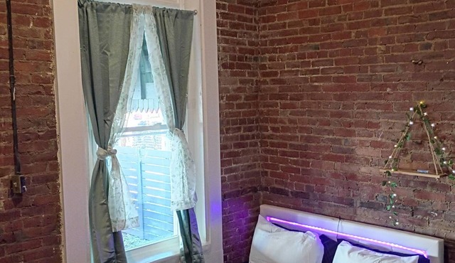 1-bedroom apartment 103 in adorable Louisville with AC