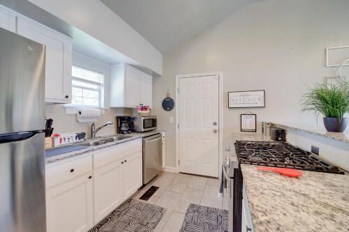1 Mi to Tulsa Arts District: Home w/Yard!