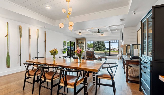 101 | Luxury | Downtown Sister Bay