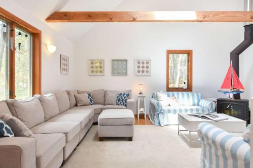 15 Min Walk to Beach w Kayaks