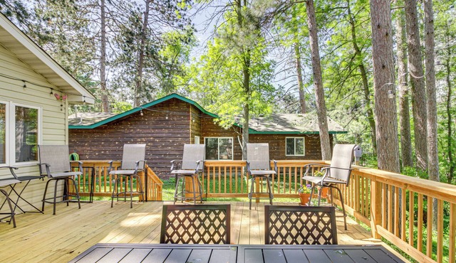 16 Mi to Mount Ski Gull: Pequot Lakes Cabin