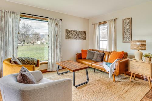 17 Mi to Brookville Lake: Home w/In-Unit Laundry