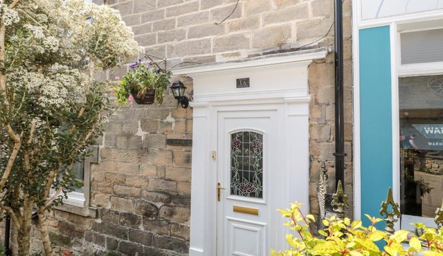 1A Chantry Place