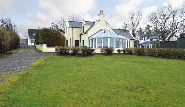 2 bedroom accommodation in Lower Harrapool, near Broadford
