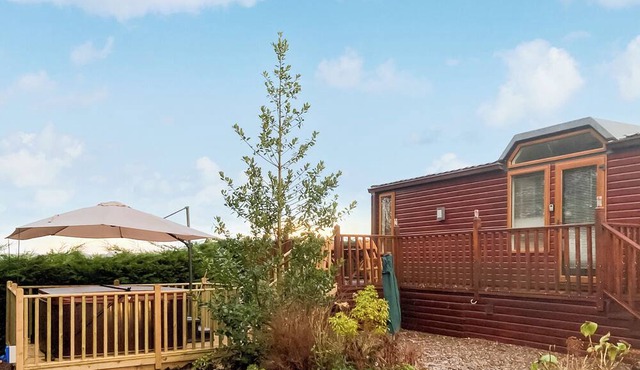 2 bedroom accommodation in Cargill