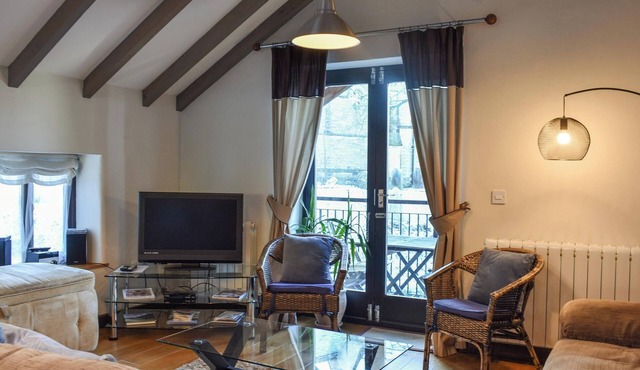 2 bedroom accommodation in Alston