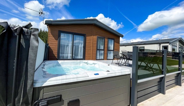 2 bedroom accommodation in Annan