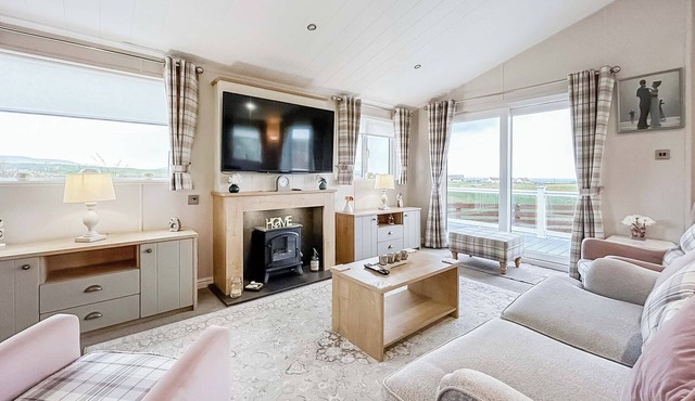 2 bedroom accommodation in Girvan