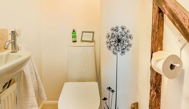 2 bedroom accommodation in Burgate, near Diss