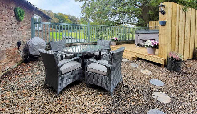 2 bedroom accommodation in Brampton, near Carlisle