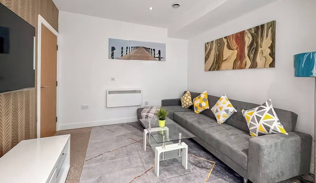 2 bedroom accommodation in Newcastle Upon Tyne