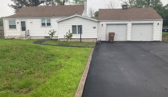 2-bedroom House in beautiful Grand Island,NY! 4 miles from Niagara Falls!