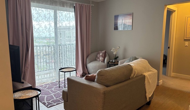 2-bedroom luxury apartment in marvelous Liberty cTownship with AC, fitness room