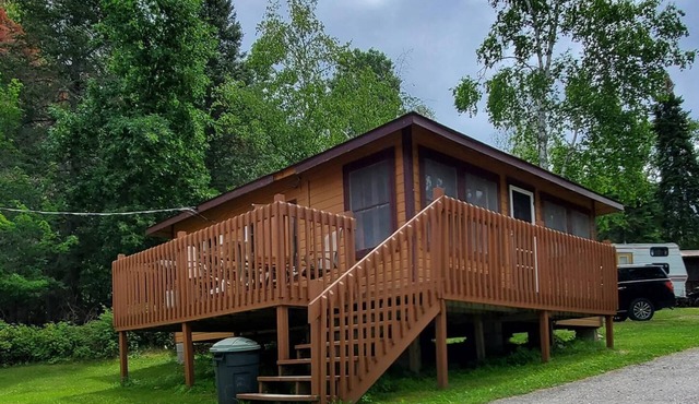 2 Bedroom Spruce Cabin in Voyageurs National Park