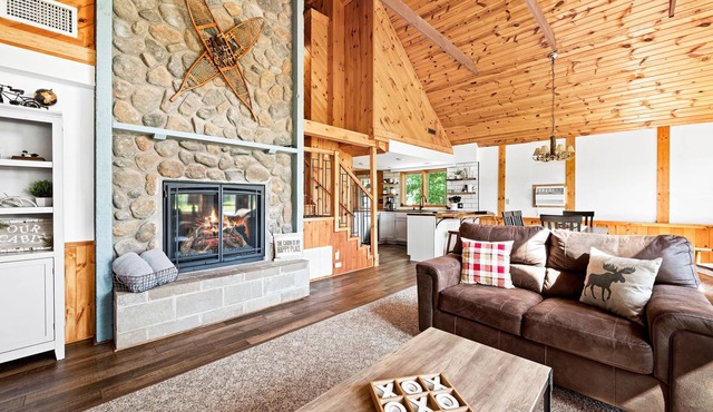 2 cozy, secluded cabins on beautiful waterfront acreage with epic game room