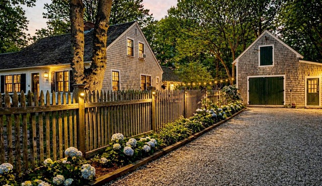 2 Mi to Beach + Ferry to Nantucket + Exposed Beams, Near Wychmere Beach Club